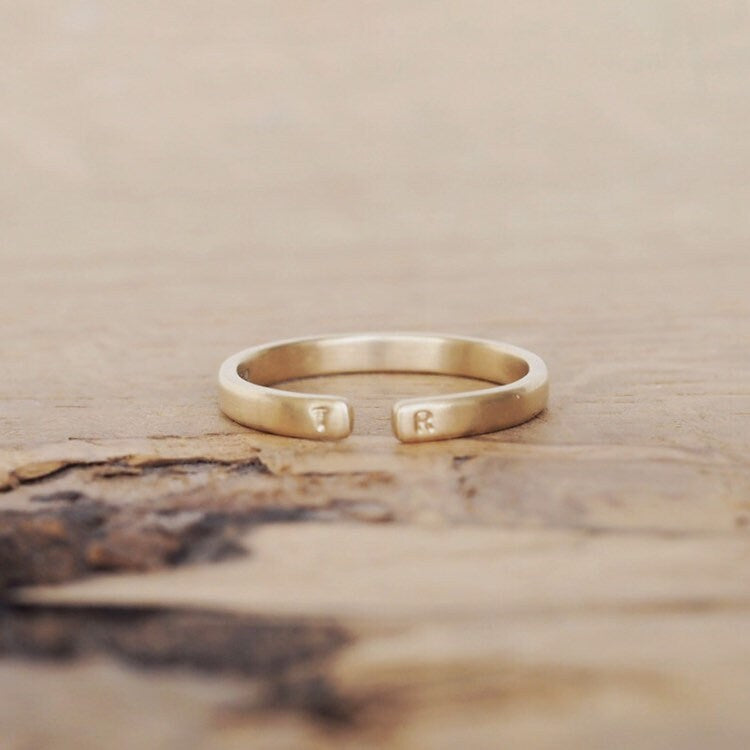 Personalised Ring in Yellow or Rose Gold